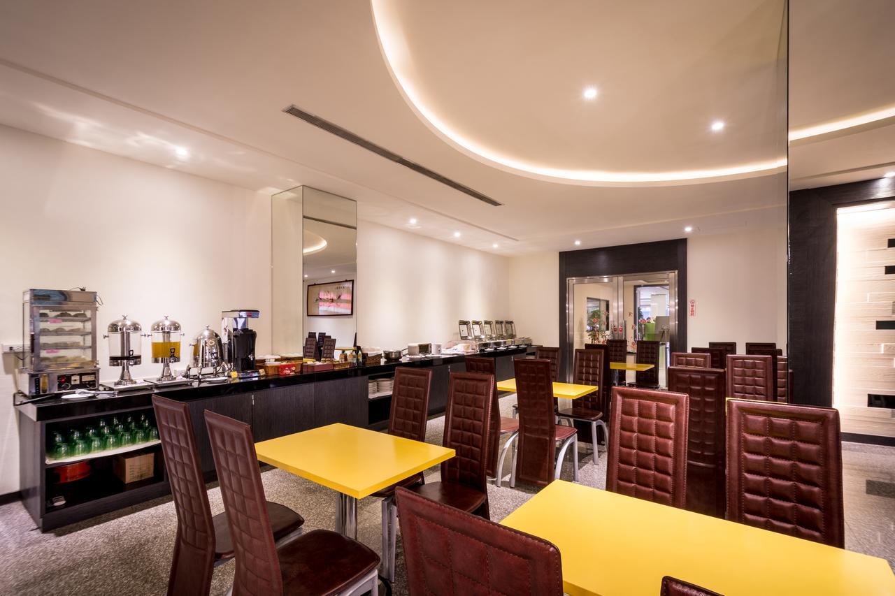 Yundu Business Hotel Mailiao Екстериор снимка